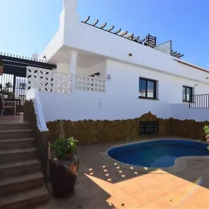 Coco Surfhouse - Coworking Coliving Affittacamere Corralejo