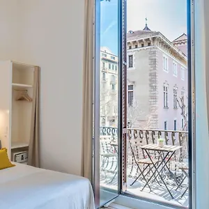 Feelathome Casa Bertrand Hotel Barcellona